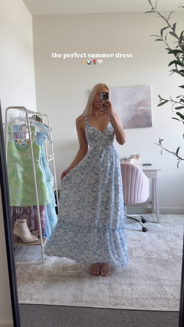 The most perfect Summer dress! ☺️🌸 I love how versatile it is - I’ve worn it to Sunday church, as a confirmation guest dress and baby shower dress! 

Shop on my LTK (in my bio) or through the app by searching cassie_majinski 💕

@lulus #summerdress #summerdresses #summerstyle #churchoutfit #babyshoweroutfit #summeroutfits #outﬁtideas #summerootd #lulus #floraldresses