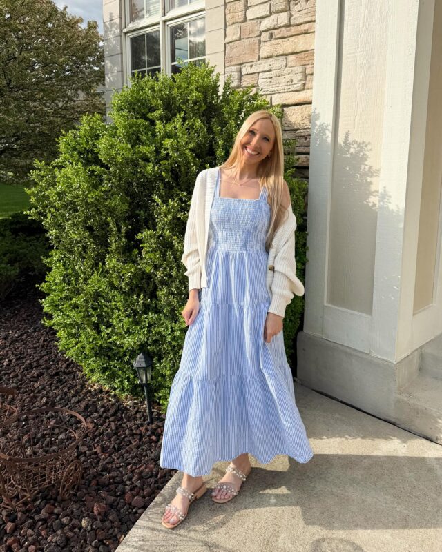 Some pics from my birthday! 💕🎂🍰

#summerstyle #summeroutfitideas #casualstyle #summerdresses #onequince #summeroutfits #quince #quincedresses #casualdresses